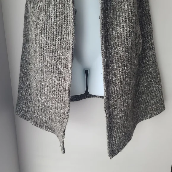 Kut From The Kloth Vest Wool Blend Faux Fur Sz Medium Warm Whimsy Fairycore Goth - Picture 6 of 15